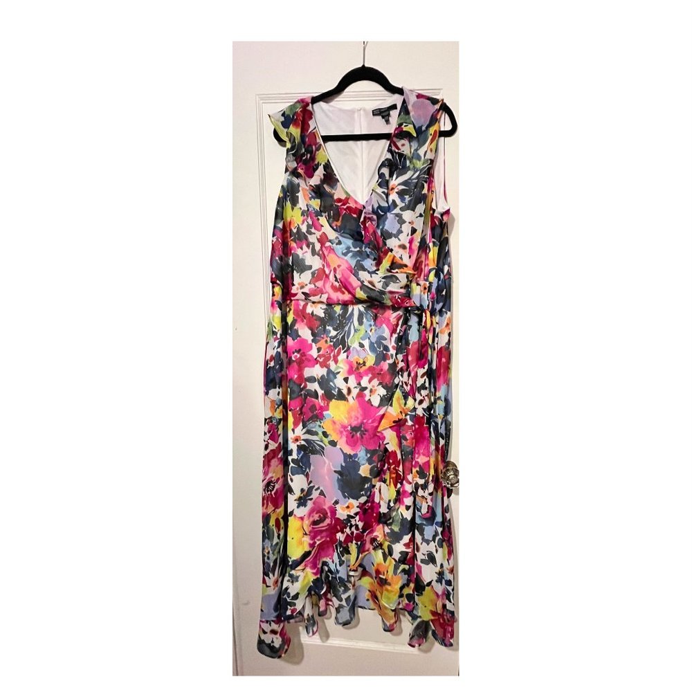 Floral Faux Wrap Midi Dress - Sleeveless